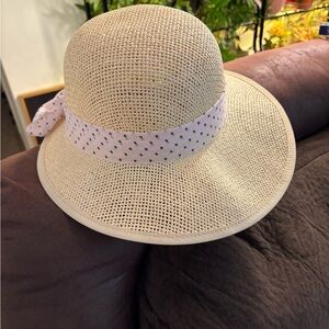 Elegant Cream Sun Hat with Pink Polka Dot Band With Bow. Bo-beep Style. EUC.